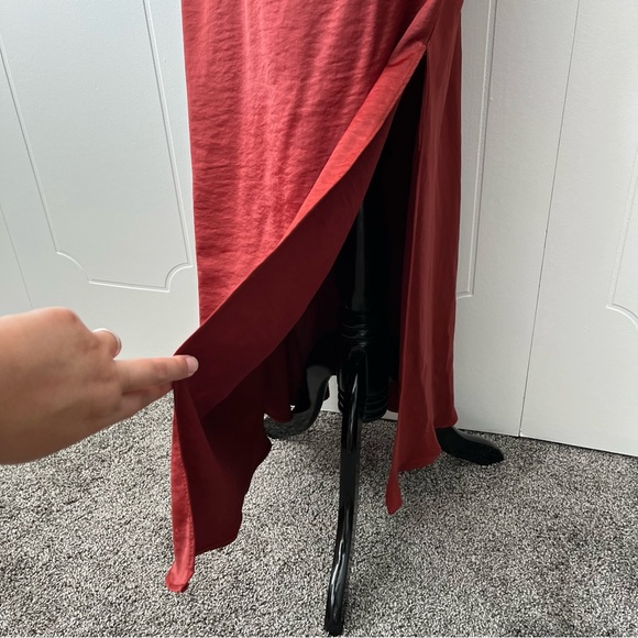 House of Harlow 1960 Rust Circle Keyhole Formal Dress - Picture 8 of 9